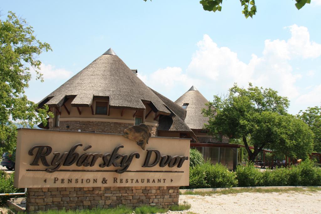 Penzion Eko Park Piestany Bagian luar foto